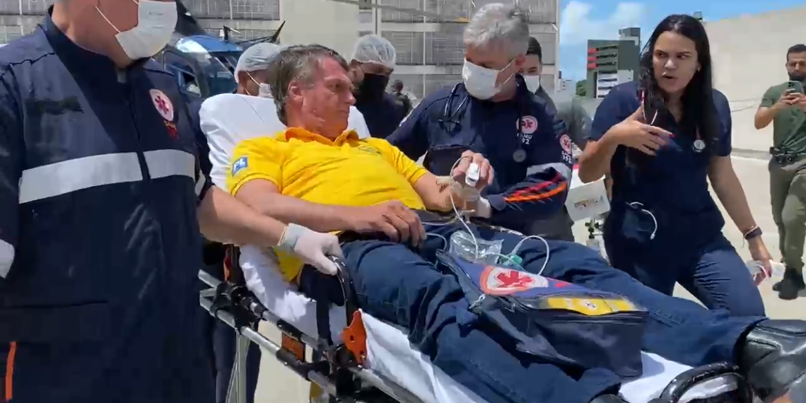 Bolsonaro será transferido para hospital em Brasília