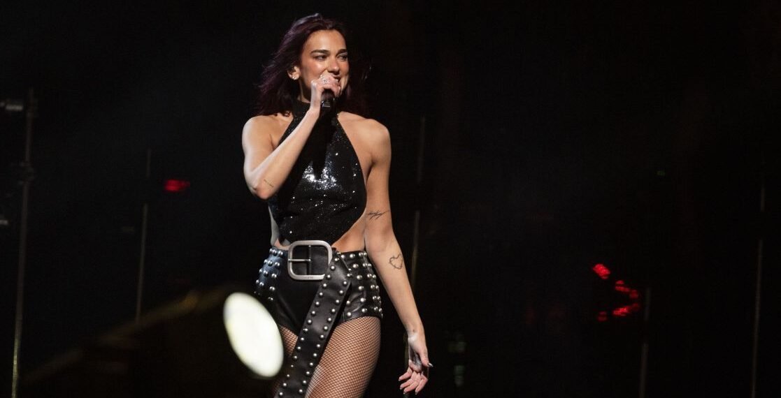 Dua Lipa abre venda geral de ingressos no Brasil; saiba como comprar