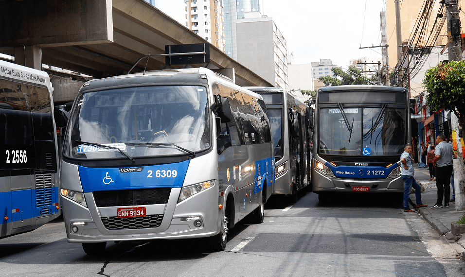 Presidente de empresa de ônibus acusada de elo com o PCC é preso pela terceira vez