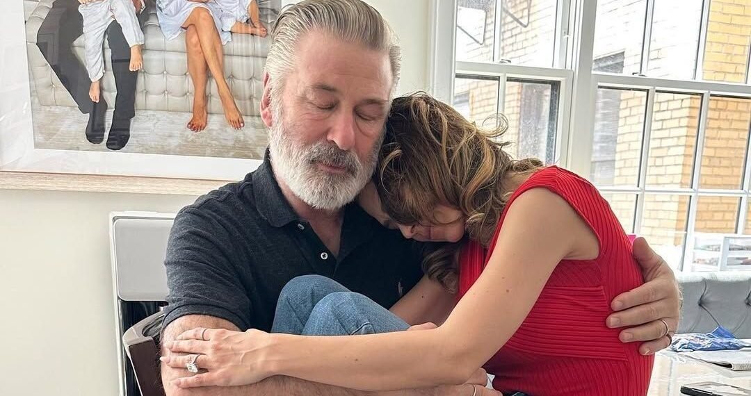 Estrelas de Hollywood são pais de Carmen, 11, Rafael, 9, Leonardo, 8, Romeo, 6, Eduardo, 4, María Lucía, 4, e Ilaria, 2 • Instagram/Hilaria Thomas Baldwin