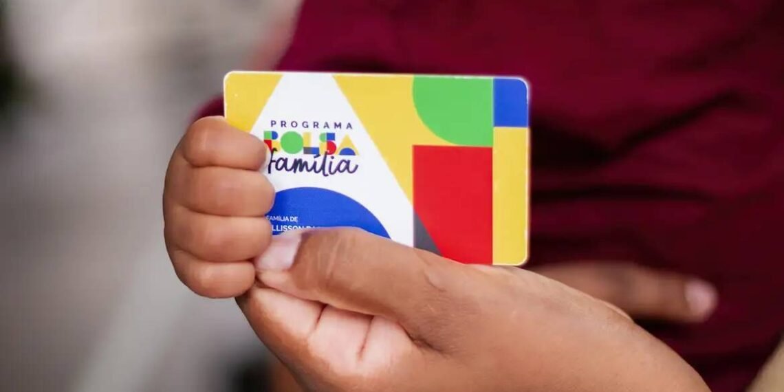Caixa começa a pagar Bolsa Família de abril