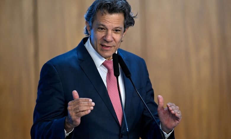 Haddad diz que ataques hackers via Pix podem trazer prejuízos ao setor financeiro