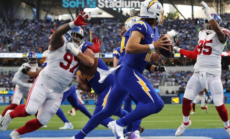 Where to watch Giants-Chargers NFL game today live: Time, schedule, stream