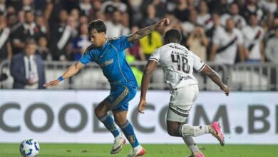 Leonardo Jardim, técnico do Cruzeiro, discute erros críticos que levaram à derrota contra o Vasco em jogo importante
