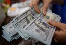 Qual a melhor forma de trocar dólar?