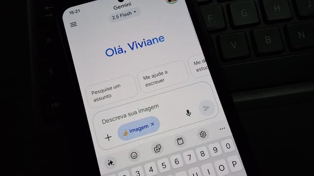 Imagem de IA do Nano Banana do Gemini gerando imagens realistas com precisão aprimorada e detalhes nítidos.