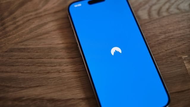 NordVPN oferece promoção especial com desconto de mais de 70% em planos de assinatura de dois anos, destacando segurança e privacidade online.