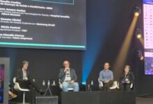 Apresentação no Futurecom 2025 em São Paulo sobre a revolução da Saúde 5.0 com o uso de inteligência artificial e wearables.
