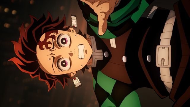 Cena do filme Demon Slayer: Kimetsu No Yaiba Castelo Infinito, o qual bateu recorde histórico de bilheteria no Brasil, mostrando os personagens principais em uma intensa batalha dentro do Castelo Infinito.