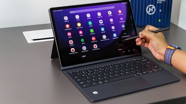 Promoção do Galaxy Tab S9 com acessórios inclusos e opções de parcelamento sem juros