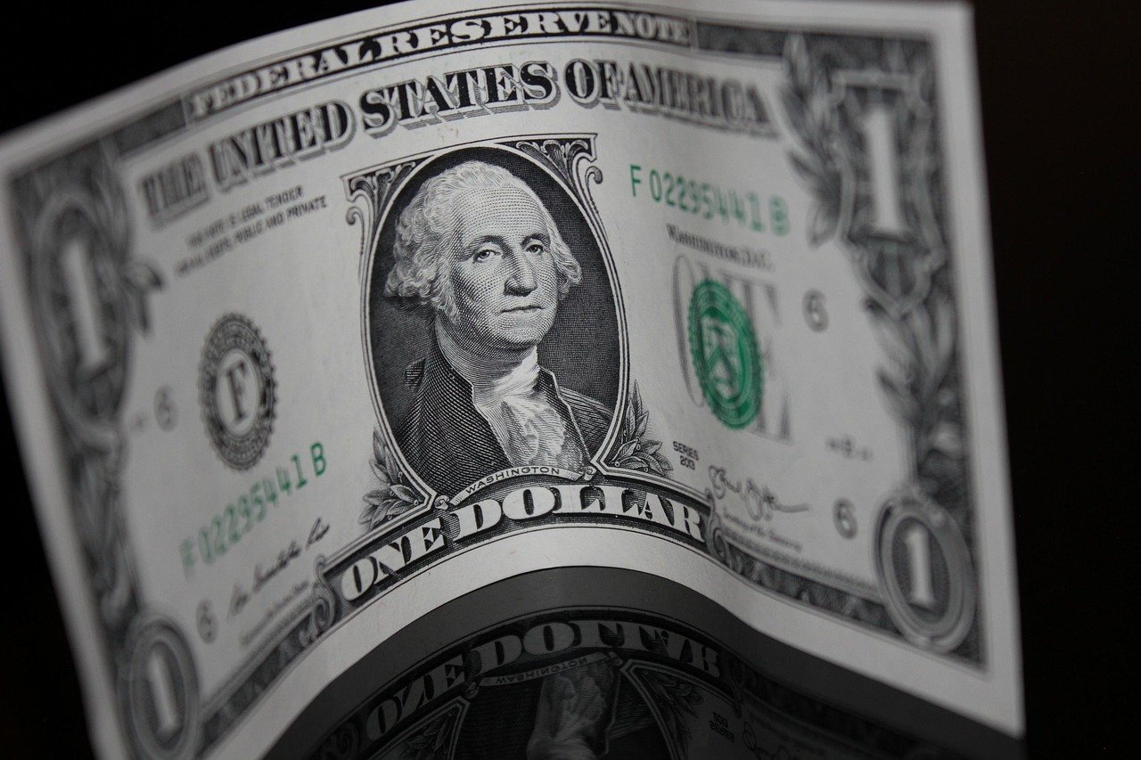 Mesmo com tarifaço, EUA são maiores investidores diretos no Brasil, segundo BC