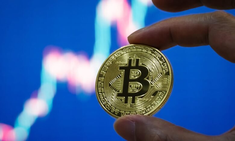 Bitcoin rallies to within 1% of all-time high, gaining safe-haven status during shutdown
