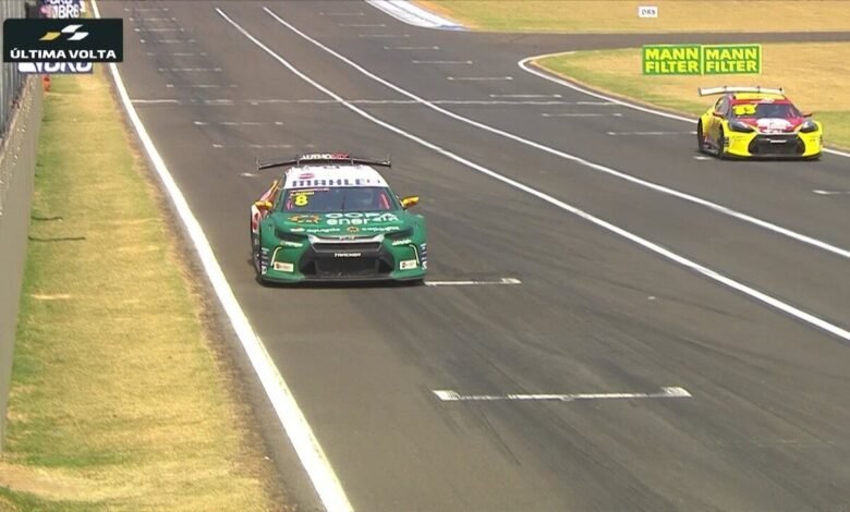 Suzuki é punido e Casagrande leva vitória em Velocitta