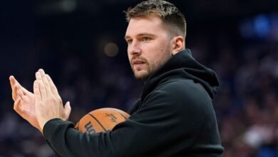 Lakers' Luka Doncic to make preseason debut vs. Suns