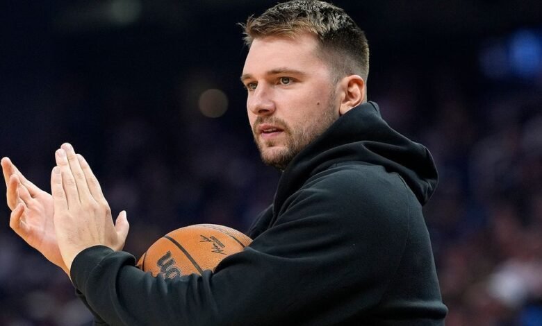 Lakers' Luka Doncic to make preseason debut vs. Suns