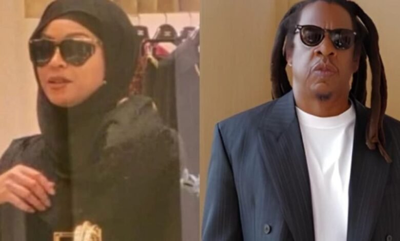 Beyonce photographed wearing a veil during her visit to Qatar