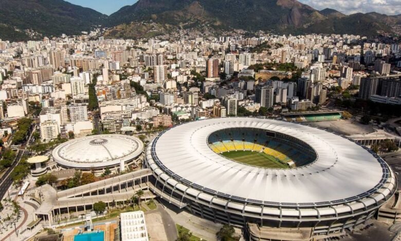 Vasco x Fluminense no Brasileirão: onde assistir, horário e escalações