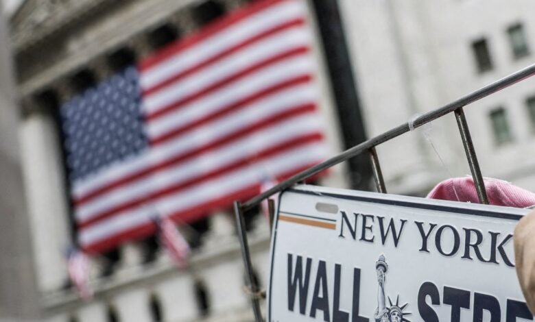 Bolsas de NY fecham em alta com releitura de risco bancário e menor tensão EUA-China