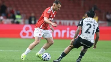 Jogo entre Internacional e Corinthians termina em empate, trazendo esperança para o Internacional na temporada.