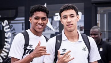 Lista de jogadores do Santos FC para o jogo crucial contra o Ceará, destacando desafios defensivos do time.