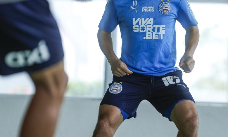 Recuperado de câncer, Everton Ribeiro volta a treinar no Bahia