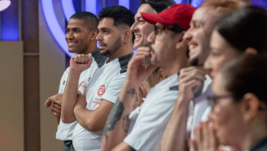 Quem saiu do 'MasterChef Confeitaria 2025'? Torre de bombons, tretas e ingredientes inusitados agitam o episódio; saiba TUDO
