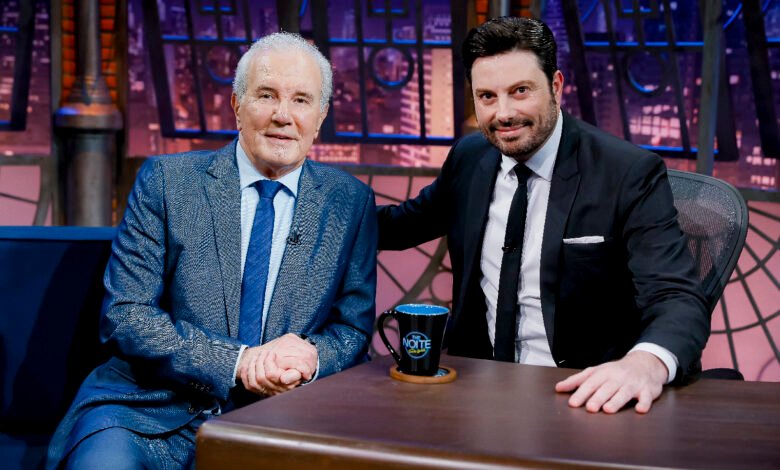 No The Noite, Celso Freitas relembra trajetória histórica e bastidores do telejornalismo brasileiro