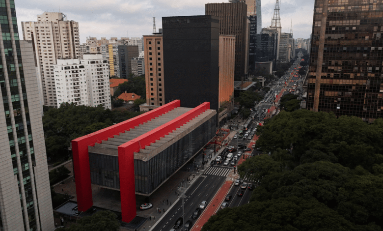 Brasil crescerá 2,4% em 2025 e 2,2% em 2026, diz Banco Mundial