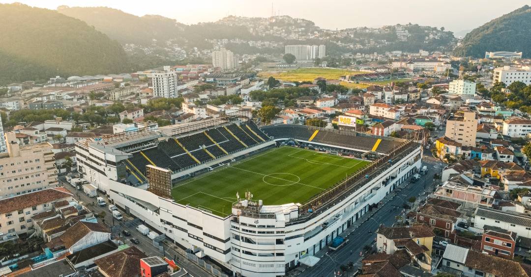 Santos x Vitória no Brasileirão: onde assistir, horário e escalações