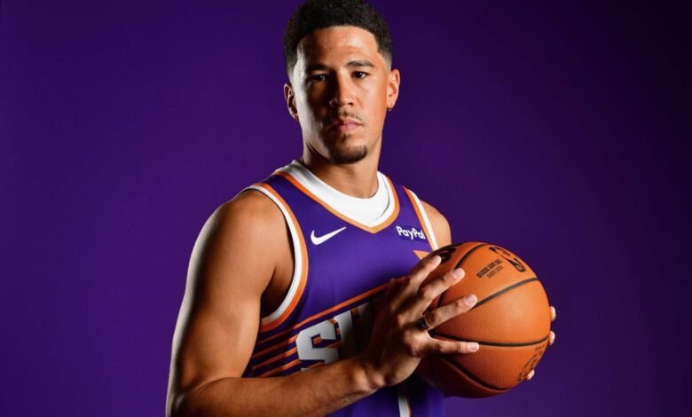 Devin Booker is the Suns’ clear leader. He has a perfect role model in Steve Nash