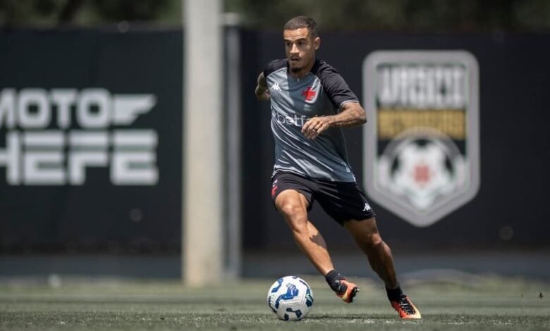 Megaoperação policial no Rio de Janeiro impacta atividades de clubes de futebol locais, mas rotina normal é retomada rapidamente.