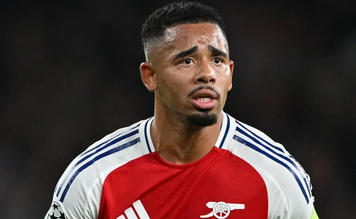 Gabriel Jesus mira retorno em dezembro após nova lesão no Arsenal