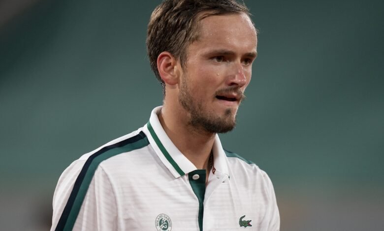 Daniil Medvedev vs. Adam Walton Head-to-Head, Prediction and Betting Odds for ATP Almaty Open 2025 Round of 16