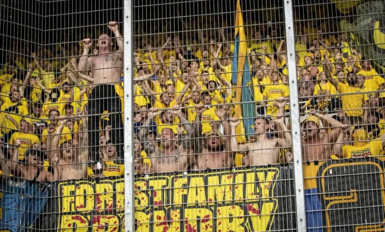 Brondby-fans succeed with tennis ball protest as league organizers change match schedule