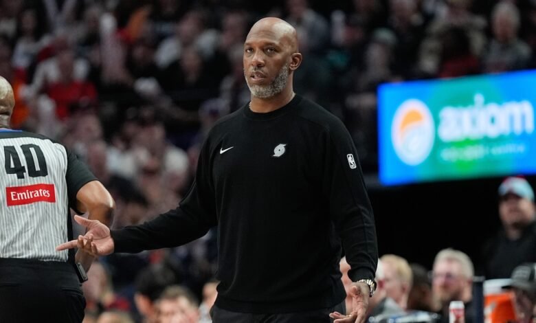 Portland Trail Blazers coach Chauncey Billups charged in illegal poker operation tied to Mafia: Sources