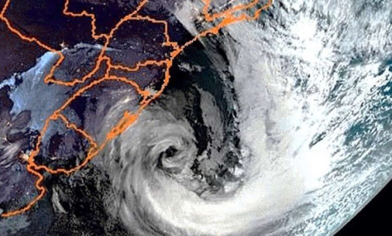 Novo ciclone se forma e traz alerta de temporais; confira os estados atingidos
