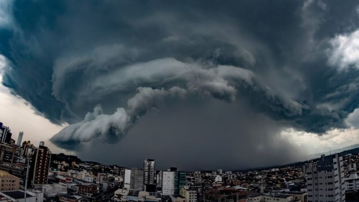 Ciclone no feriado do Dia das Crianças deixa país em alerta