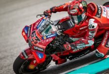 Bagnaia dá a volta por cima e é pole do GP da Malásia