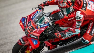 Bagnaia dá a volta por cima e é pole do GP da Malásia