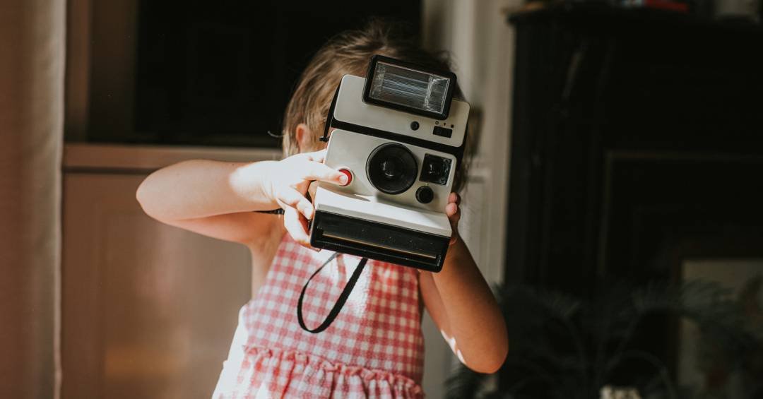50 frases criativas para legendar fotos no Dia das Crianças 2025
