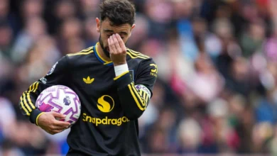 ‘Qualquer treinador que vier para cá está a um jogo de uma crise, Manchester United é assim’
