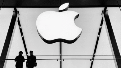 Reino Unido busca acesso a dados criptografados da Apple, destacando debate sobre privacidade e segurança digital.