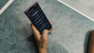 Ex-pesquisador da OpenAI discute falhas no ChatGPT em comunicar suas limitações efetivamente.
