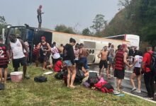 Torcida Organizada do Flamengo compartilha atualização sobre o estado de saúde dos feridos após acidente de ônibus envolvendo seus membros.