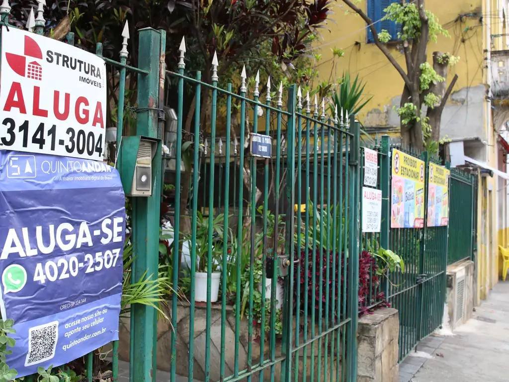 Aluguel residencial sobe 0,55% em setembro e acumula alta de 7,4% no ano, diz FipeZAP