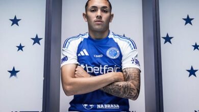 Kauã Moraes celebra estreia pelo Cruzeiro e manda recado