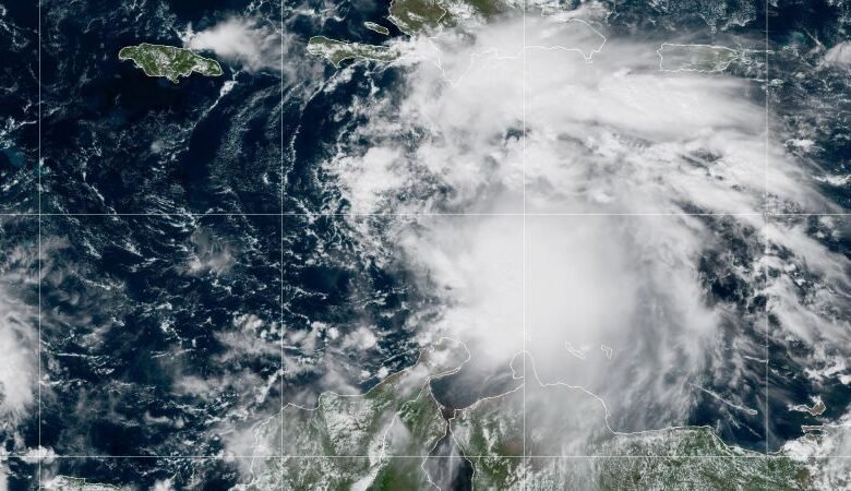 Se pronostica que Melissa se convertirá en un huracán de gran intensidad mientras avanza hacia una trayectoria preocupante