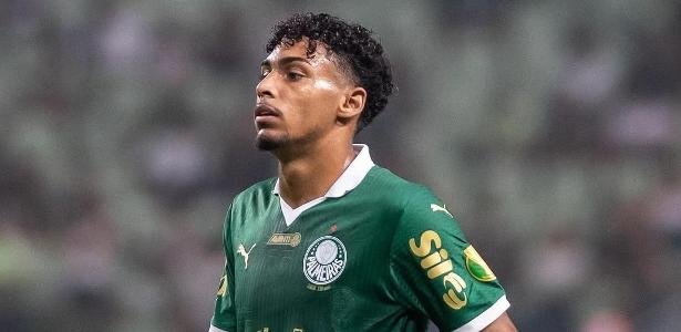 Luighi, atacante do Palmeiras, pode ganhar minutos contra o Juventude