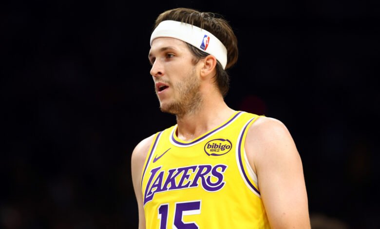 Austin Reaves Clowns Lakers Coach After Dropping Him During 1-On-1 Practice
