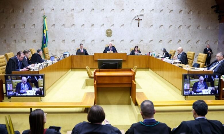 Enfermeiros em aborto legal: três ministros votam contra liminar de Barroso